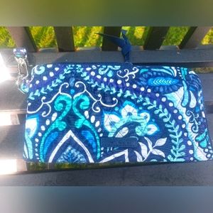 Vera Bradley NWT Large Wristlet.